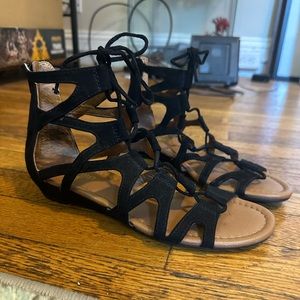 Crown Vintage Sarah Wedge Gladiator Sandals | Black | Women’s Size 7.5
